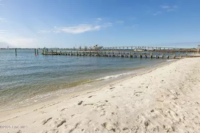 1404 Shackleford Street, Morehead City, NC 28557 - Photo 34