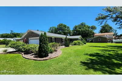 706 Hedrick Boulevard, Morehead City, NC 28557 - Photo 10