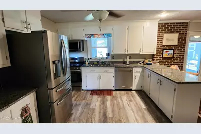 706 Hedrick Boulevard, Morehead City, NC 28557 - Photo 32