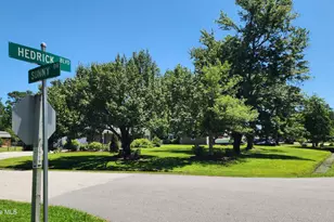 706 Hedrick Blvd, Morehead City, NC 28557 - Photo 6