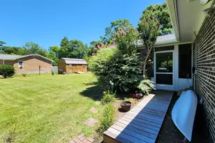 706 Hedrick Blvd, Morehead City, NC 28557 - Photo 12