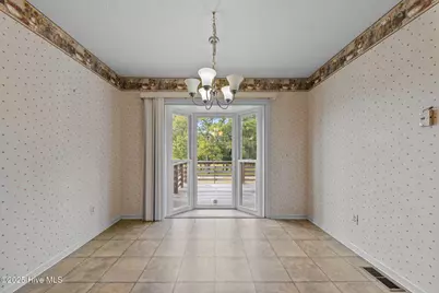 241 Hight Road, Aberdeen, NC 28315 - Photo 14