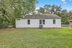 122 E Bayshore Blvd, Jacksonville, NC 28540 - Photo 24