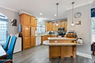 105 Myrtle Rd, La Grange, NC 28551 - Photo 16
