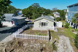 127 NW 10th St, Oak Island, NC 28465 - Photo 20