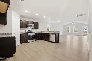 202 Streamlet Dr, Fremont, NC 27830 - Photo 8