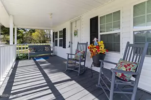 410 Elizabethtown Rd, Bladenboro, NC 28320 - Photo 4