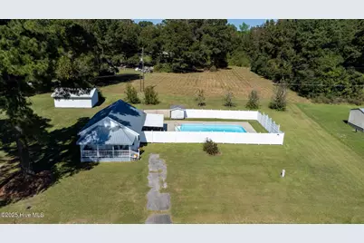 410 Elizabethtown Road, Bladenboro, NC 28320 - Photo 42