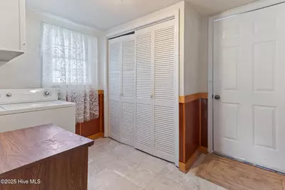 410 Elizabethtown Road, Bladenboro, NC 28320 - Photo 22