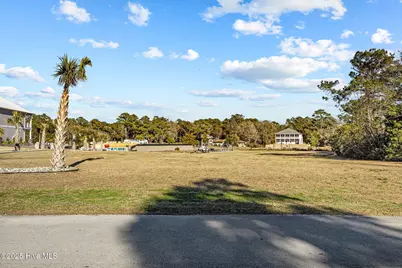 111 Cape Point Boulevard, Cape Carteret, NC 28584 - Photo 8