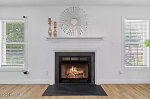 404 Seahawk Ct, Richlands, NC 28574 - Photo 8