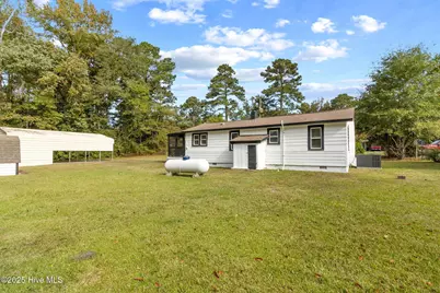 21480 Jane Shaw Road, Wagram, NC 28396 - Photo 32
