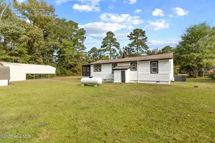 21480 Jane Shaw Rd, Wagram, NC 28396 - Photo 32