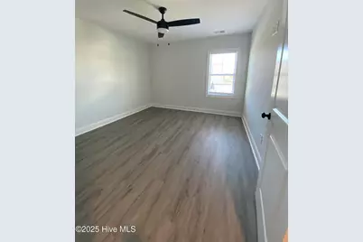 1404 B Hartley, Greenville, NC 27834 - Photo 14