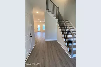1404 B Hartley, Greenville, NC 27834 - Photo 2