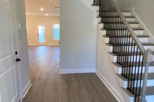 1404 B Hartley, Greenville, NC 27834 - Photo 2