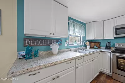 618 Creek Drive, Hampstead, NC 28443 - Photo 22