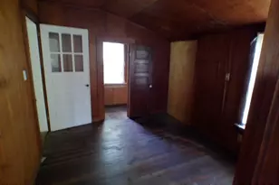 409 N Haughton St, Williamston, NC 27892 - Photo 4