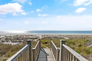 127 Ocean Blvd W, Holden Beach, NC 28462 - Photo 8