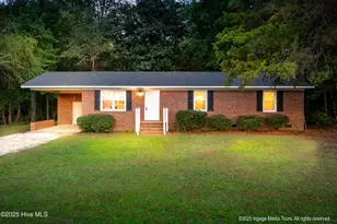 305 British Rd, Kinston, NC 28501 - Photo 1