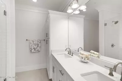 805 Mulberry Street #Unit 102, Beaufort, NC 28516 - Photo 6