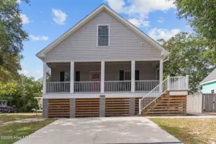 101 SW 28th St, Oak Island, NC 28465 - Photo 1