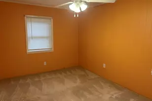 22480 Patricia St, Laurinburg, NC 28352 - Photo 12
