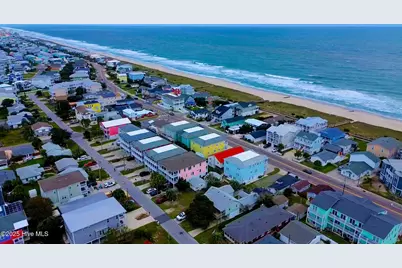 218 N Third Avenue N, Kure Beach, NC 28449 - Photo 12