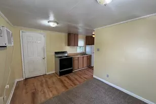 218 N Third Ave N, Kure Beach, NC 28449 - Photo 14