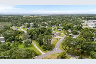 201-203 Sherwood Boulevard, Beaufort, NC 28516 - Photo 16