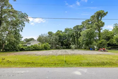 201-203 Sherwood Boulevard, Beaufort, NC 28516 - Photo 8