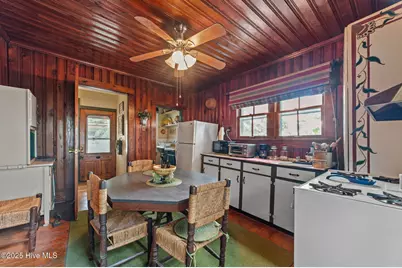 609 E Main Street, Washington, NC 27889 - Photo 14