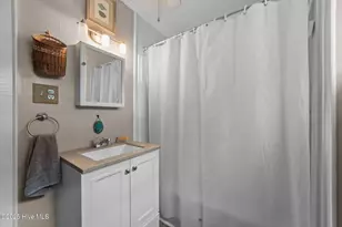 609 E Main St, Washington, NC 27889 - Photo 32