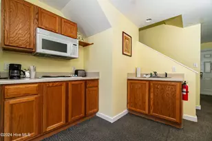 201 Wall St, Oriental, NC 28571 - Photo 6