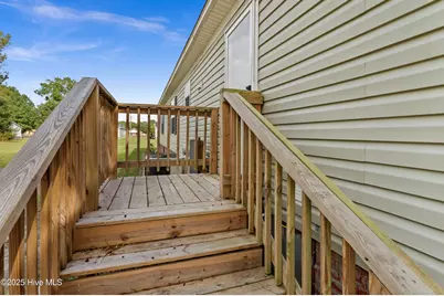 120 NW First Street, Teachey, NC 28464 - Photo 8