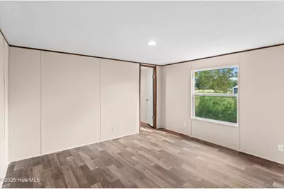 120 NW First Street, Teachey, NC 28464 - Photo 14