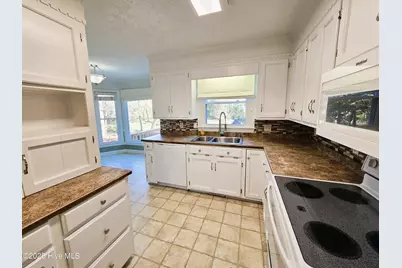 524 Parkwood Lane, Goldsboro, NC 27530 - Photo 22