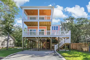 114 SE 75th St, Oak Island, NC 28465 - Photo 1