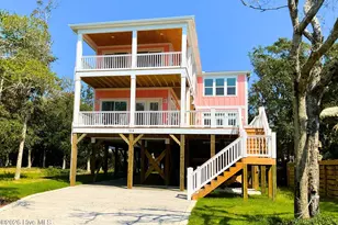 114 SE 75th St, Oak Island, NC 28465 - Photo 6