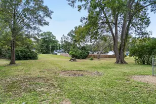 705 6th St, Maysville, NC 28555 - Photo 40