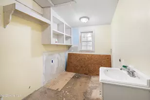 705 6th St, Maysville, NC 28555 - Photo 32