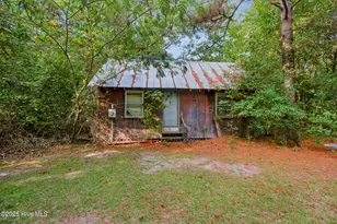710 W West Firetower Rd, Swansboro, NC 28584 - Photo 20