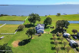 172 Lands End Rd, Knotts Island, NC 27950 - Photo 50
