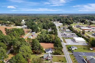 211 W Central St, Seaboard, NC 27876 - Photo 6