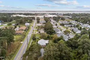 309 Barbour Rd, Morehead City, NC 28557 - Photo 42