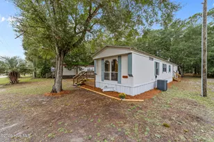 2923 Burnsville St SW, Supply, NC 28462 - Photo 2