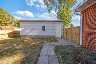 115 Pine St, Hertford, NC 27944 - Photo 24
