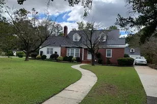 110 E Bell St, Tabor City, NC 28463 - Photo 1