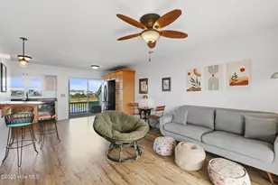 1709 Canal Dr, Carolina Beach, NC 28428 - Photo 6