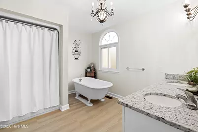 335 Sprunt Drive, Clinton, NC 28328 - Photo 32